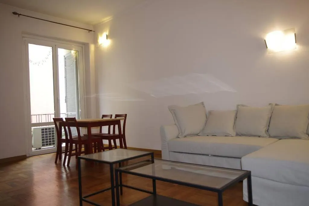 Splendido Appartamento A Pagano Milán